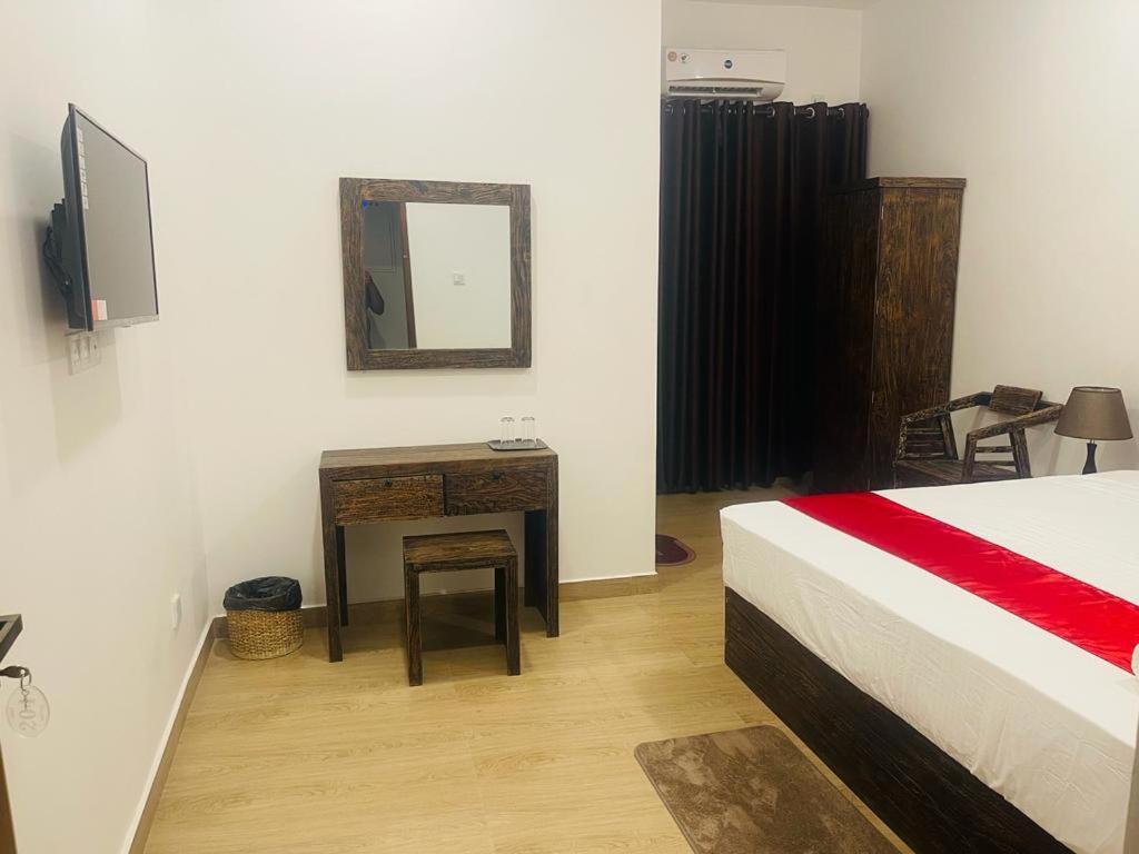 Lucky Transit Hotel - Katunayake Airport Экстерьер фото