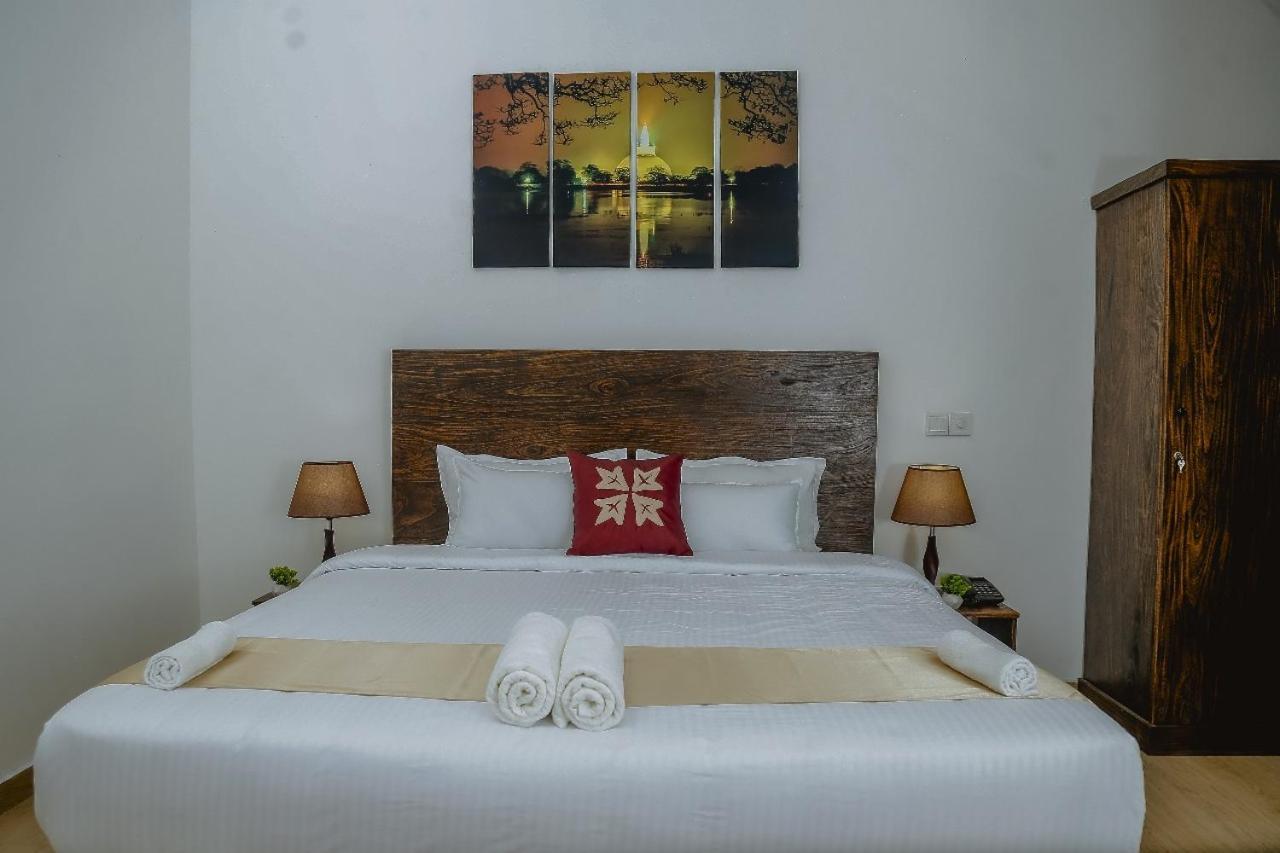 Lucky Transit Hotel - Katunayake Airport Экстерьер фото